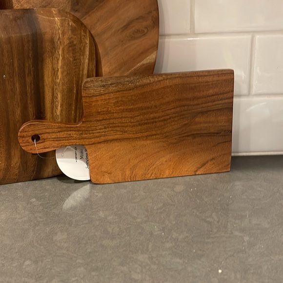 NWT Serving Board & Wooden Single Serve Mini Cheese Board - Picture 1 of 5